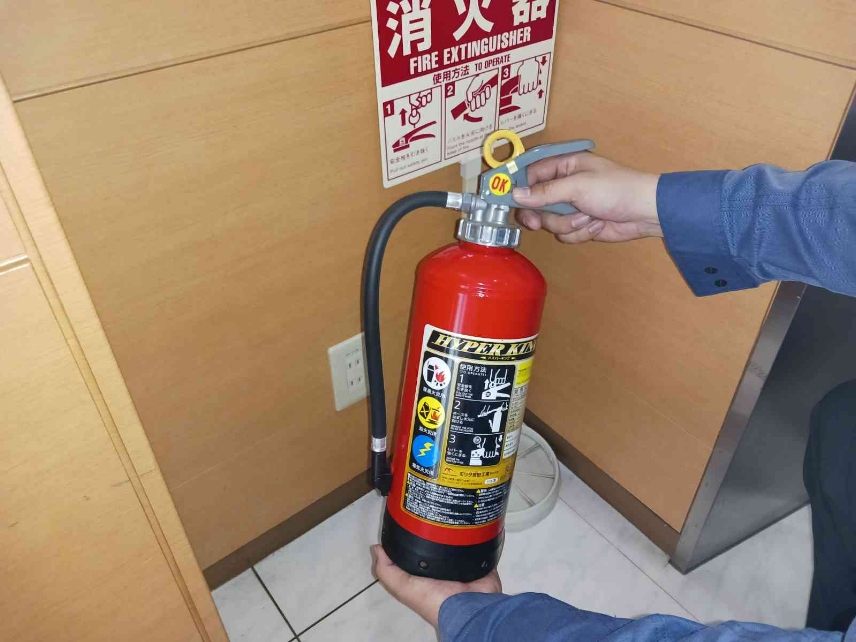 写真：法令点検業務 写真2